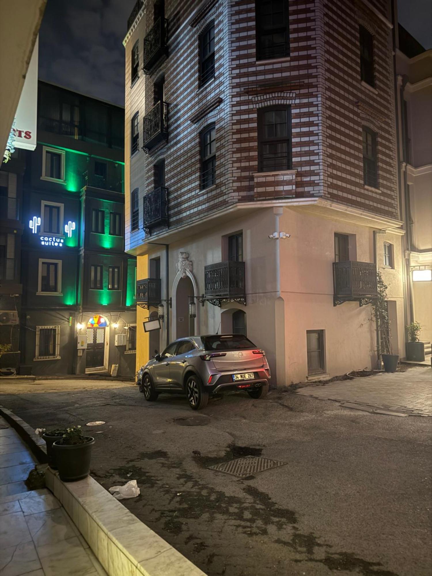 Taksim Cmlm Suit Estambul Exterior foto